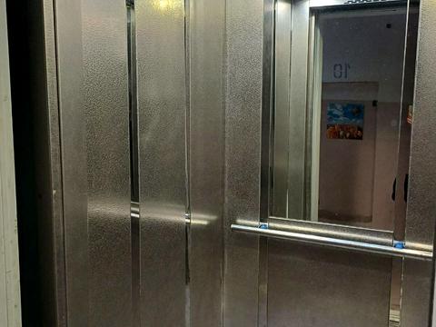 комерційна за адресою Зоряний бульв., 1-Д