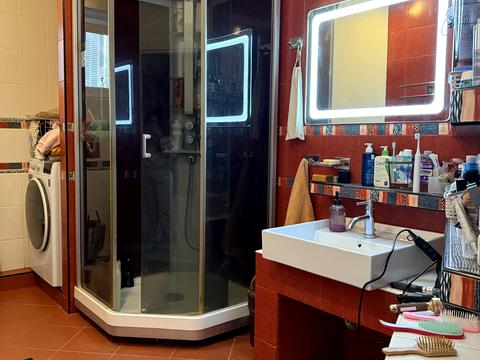 квартира за адресою Академіка Чекмарьова вул., 2