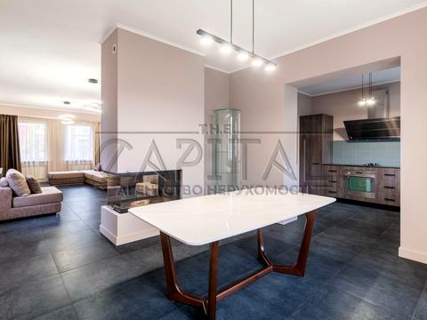 будинок за адресою Академіка Заболотного вул.