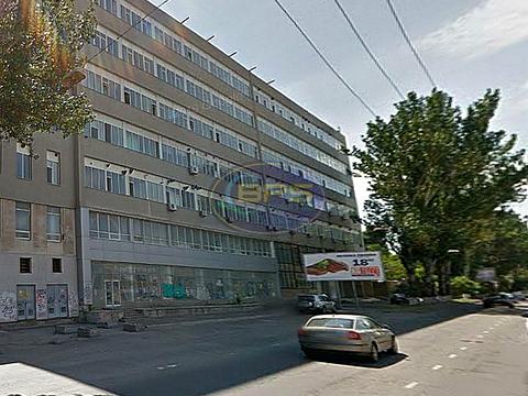 комерційна за адресою Отамана Головатого вул., 84