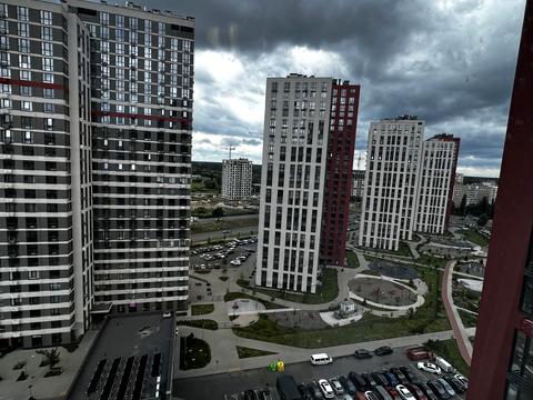 квартира за адресою Олександра Олеся вул., 10