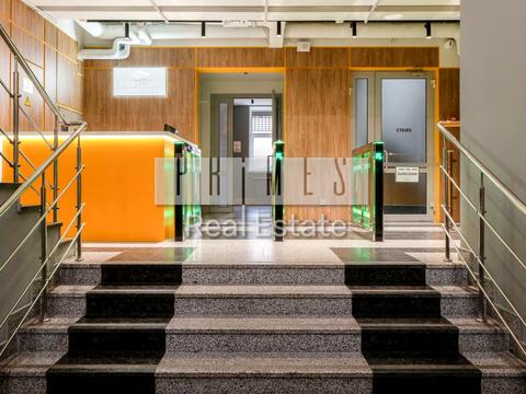 комерційна за адресою Боричів Тік вул., 38В