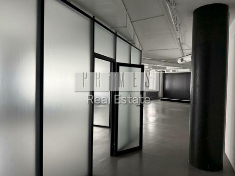 комерційна за адресою Лесі Українки бульв., 10