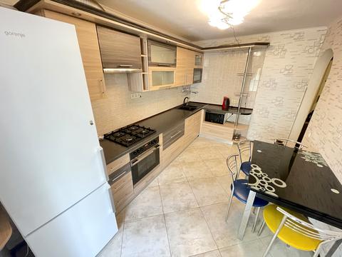 квартира за адресою Жулянська вул., 1-Б