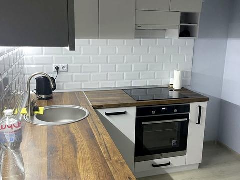 квартира за адресою Козакевича вул., 25