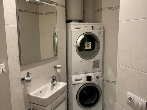 квартира по адресу Голосеевская ул., 13