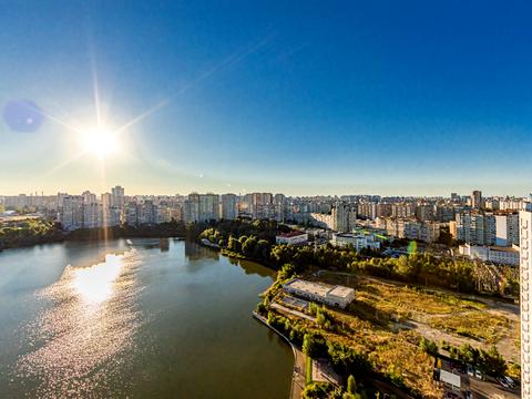 квартира по адресу Ревуцкого ул., 40-Г