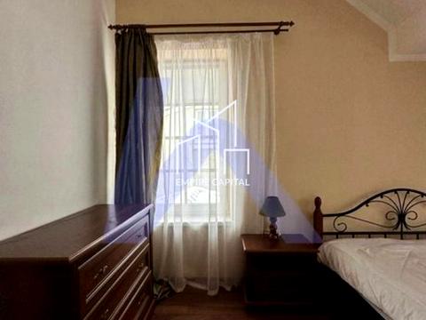 будинок за адресою Медової Печери
