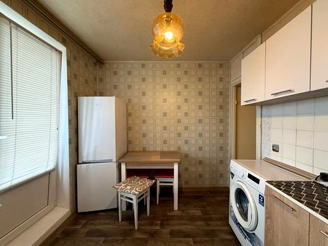 квартира за адресою Мілютенка вул., 17-Б