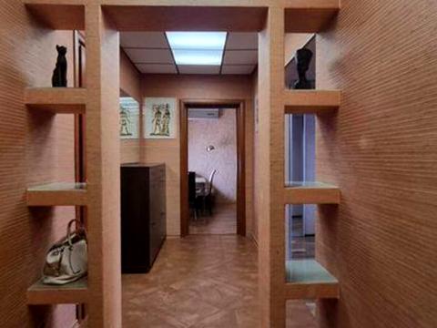 квартира за адресою Лариси Руденко вул., 10
