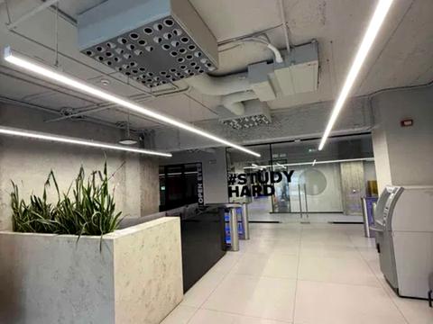 коммерческая по адресу Зоологическая ул., 5