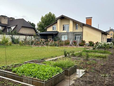 будинок за адресою Яблунева вул.