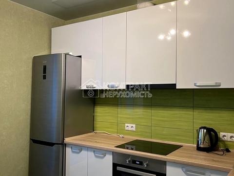квартира за адресою Льва Ландау просп. (50-річчя СРСР), 52-А