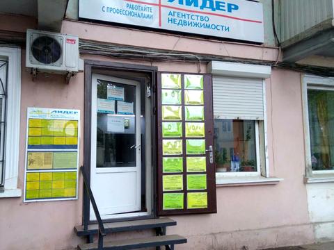 комерційна за адресою Богдана Хмельницького вул., 94
