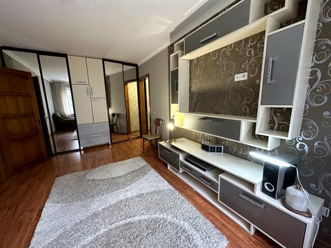 квартира за адресою Якуба Коласа вул., 11