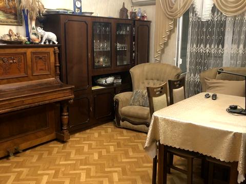 квартира за адресою Русанівська набережна вул., 4