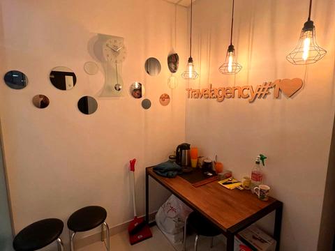 комерційна за адресою Крутогірний узвіз (Рогальова), 28