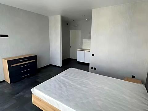 квартира за адресою Інглезі вул. (25-ї Чапаєвської Дивізії), 2в
