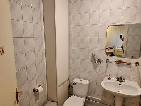 комерційна за адресою Шевченка вул., 10