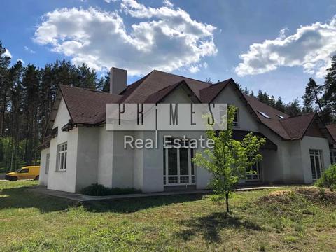 будинок за адресою с. Стоянка, Осіння вул.