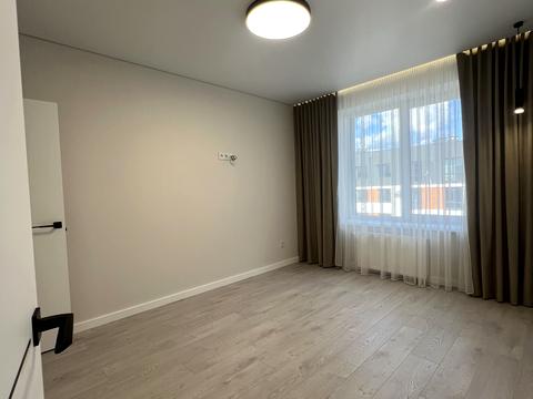 квартира за адресою Миколи Боголюбова вул., 5