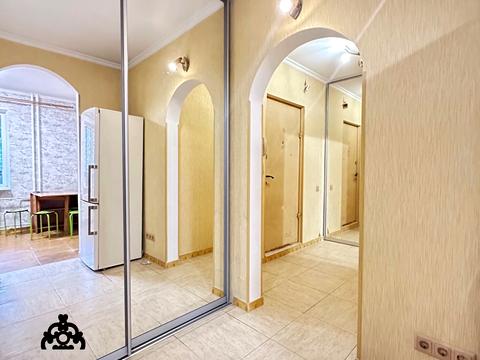 квартира по адресу Леся Курбаса просп., 1-А