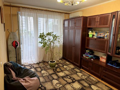 квартира за адресою Вадима Жукова вул. (Бєляєва), 18
