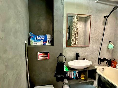 квартира за адресою Академіка Янгеля, 10