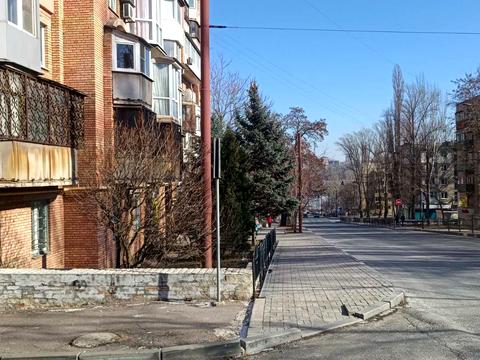 коммерческая по адресу Гурова просп., 134