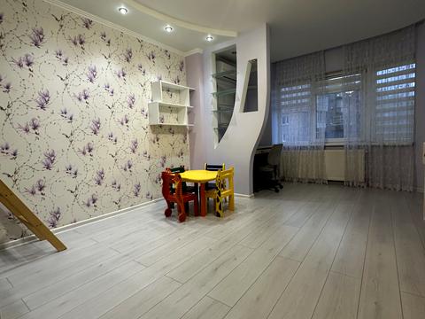 квартира за адресою Шевченка пл., 3