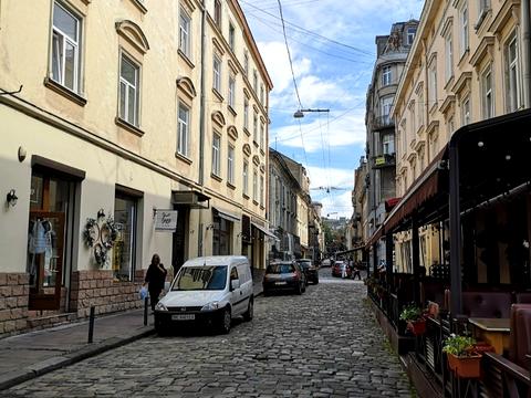 квартира за адресою Братів Рогатинців вул., 7