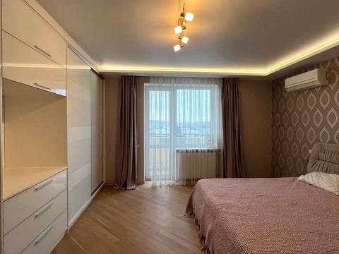 квартира за адресою Братів Міхновських вул. (Московська), 30а