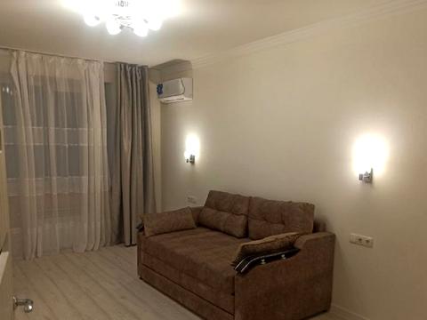 квартира за адресою Академіка Сахарова вул., 5