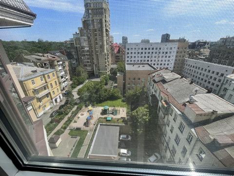 квартира за адресою Назарівська вул. (Вєтрова), 23-А