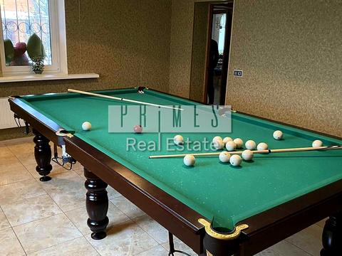 будинок за адресою Вишнева вул.