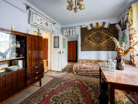будинок за адресою Центральна, 1
