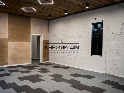 комерційна за адресою Богдана Хмельницького вул., 51-Б