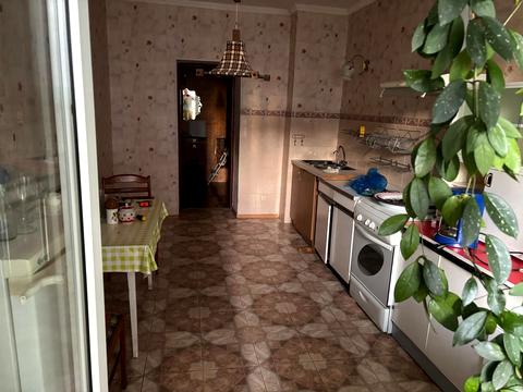 квартира за адресою Анни Ахматової вул., 33