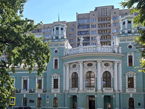 квартира по адресу Михаила Омеляновича-Павленко ул. (Суворова), 11