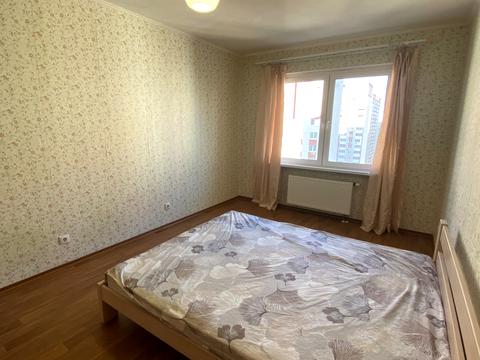 квартира по адресу Софии Русовой ул., 1