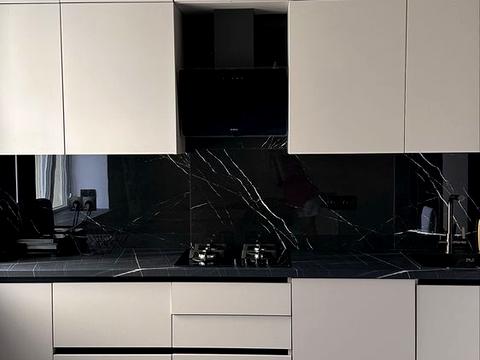 квартира за адресою Залізнична вул., 7т