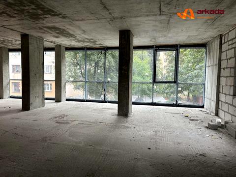комерційна за адресою Василіянок вул., 43