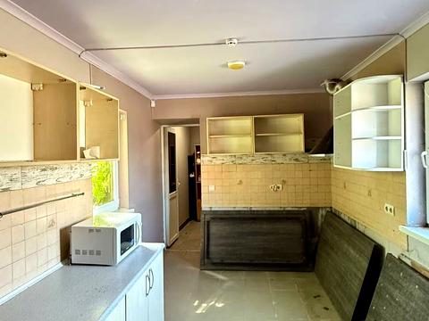 комерційна за адресою Фабрична вул., 2а