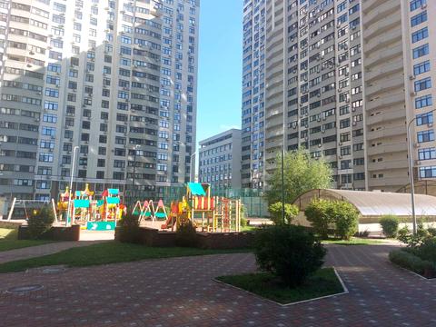 коммерческая по адресу Авиаконструктора Игоря Сикорского ул. (Танковая), 4-Г