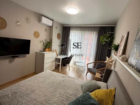 квартира по адресу Спрейса ул., 9