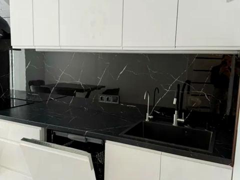 квартира за адресою Домбровського вул., 75