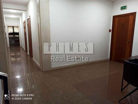 коммерческая по адресу Старонаводницкая ул., 3