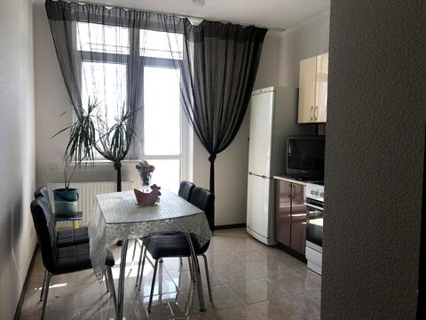 квартира за адресою Воскресенська вул., 14