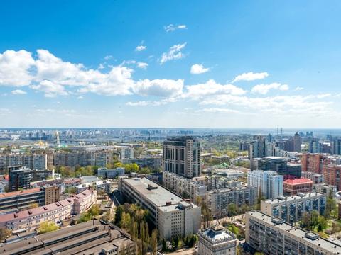 комерційна за адресою Кловський узвіз (Кловський), 7