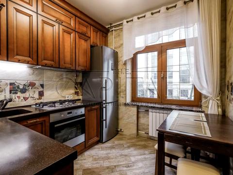 квартира за адресою Івана Мазепи вул. (Січневого Повстання), 11-А